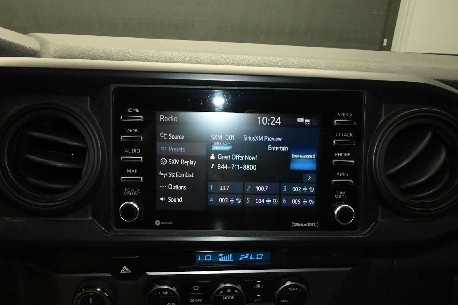 Used 2022 Toyota Tacoma SR AWD/4WD image 17