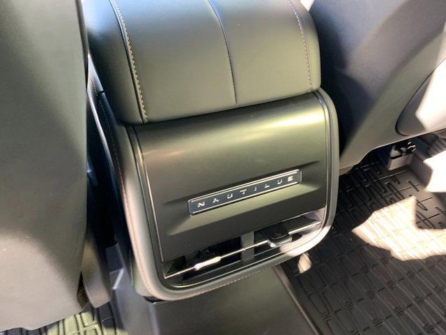 Certified 2024 Lincoln Nautilus Premier w/ Jet Appearance Package AWD/4WD image 21