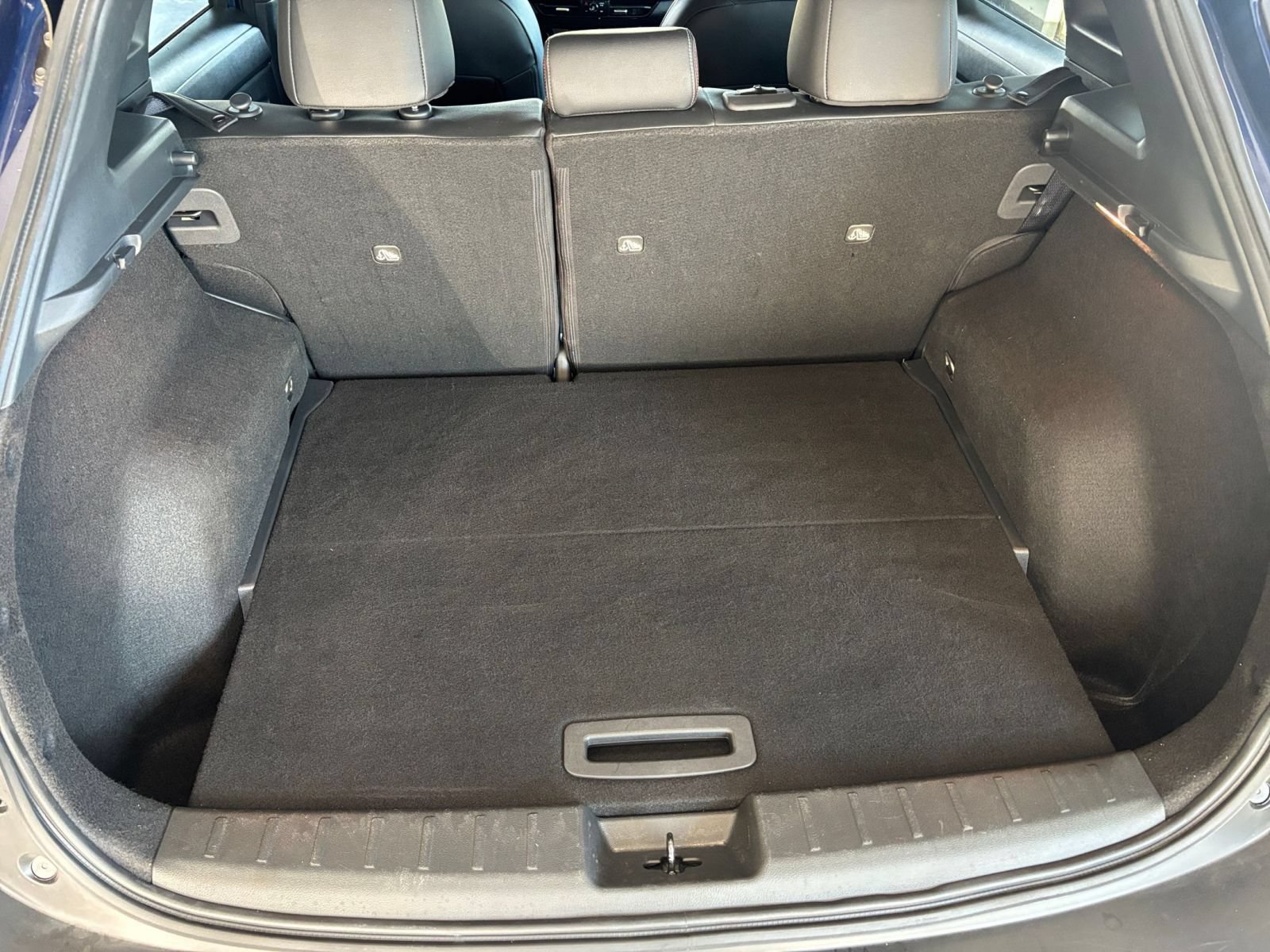 Used 2026 Nissan Kicks SR FWD image 30