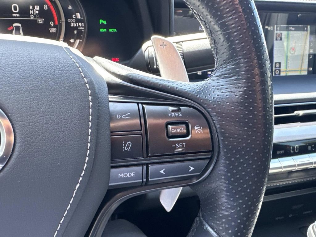 Used 2018 Lexus LC 500 Coupe w/ Touring Package RWD image 16