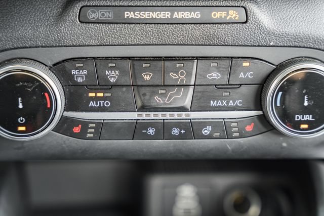Used 2025 Ford Escape ST-Line Select AWD/4WD image 10