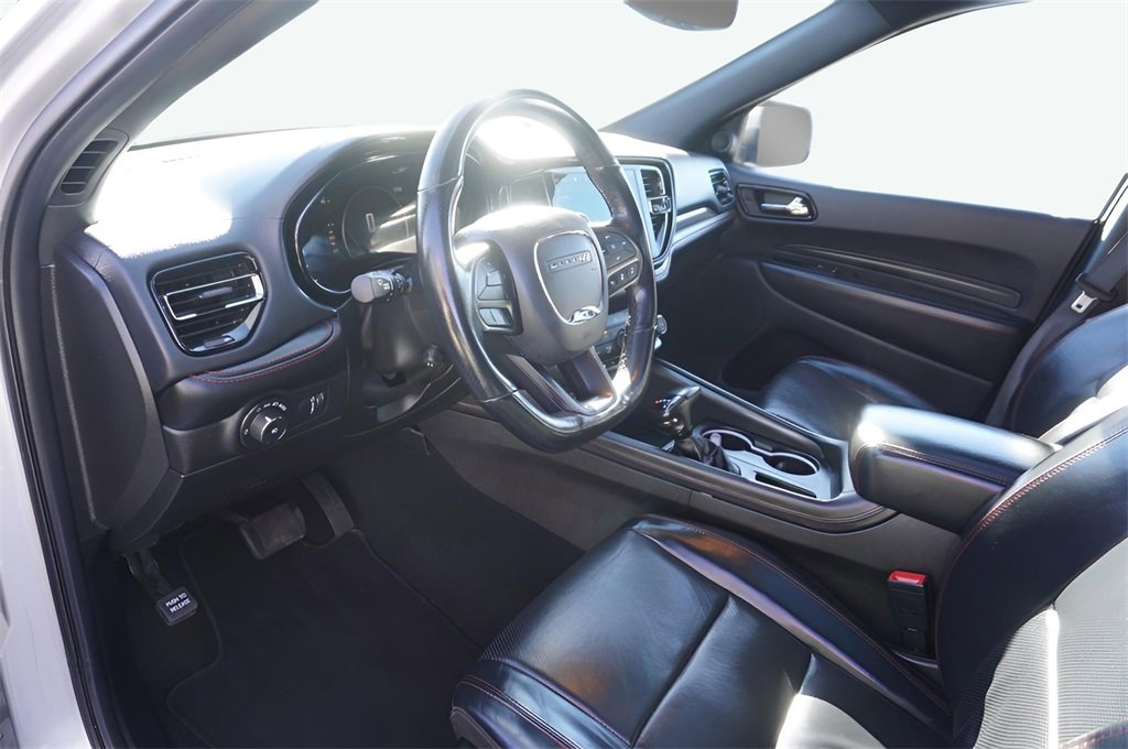 Used 2023 Dodge Durango GT image 9