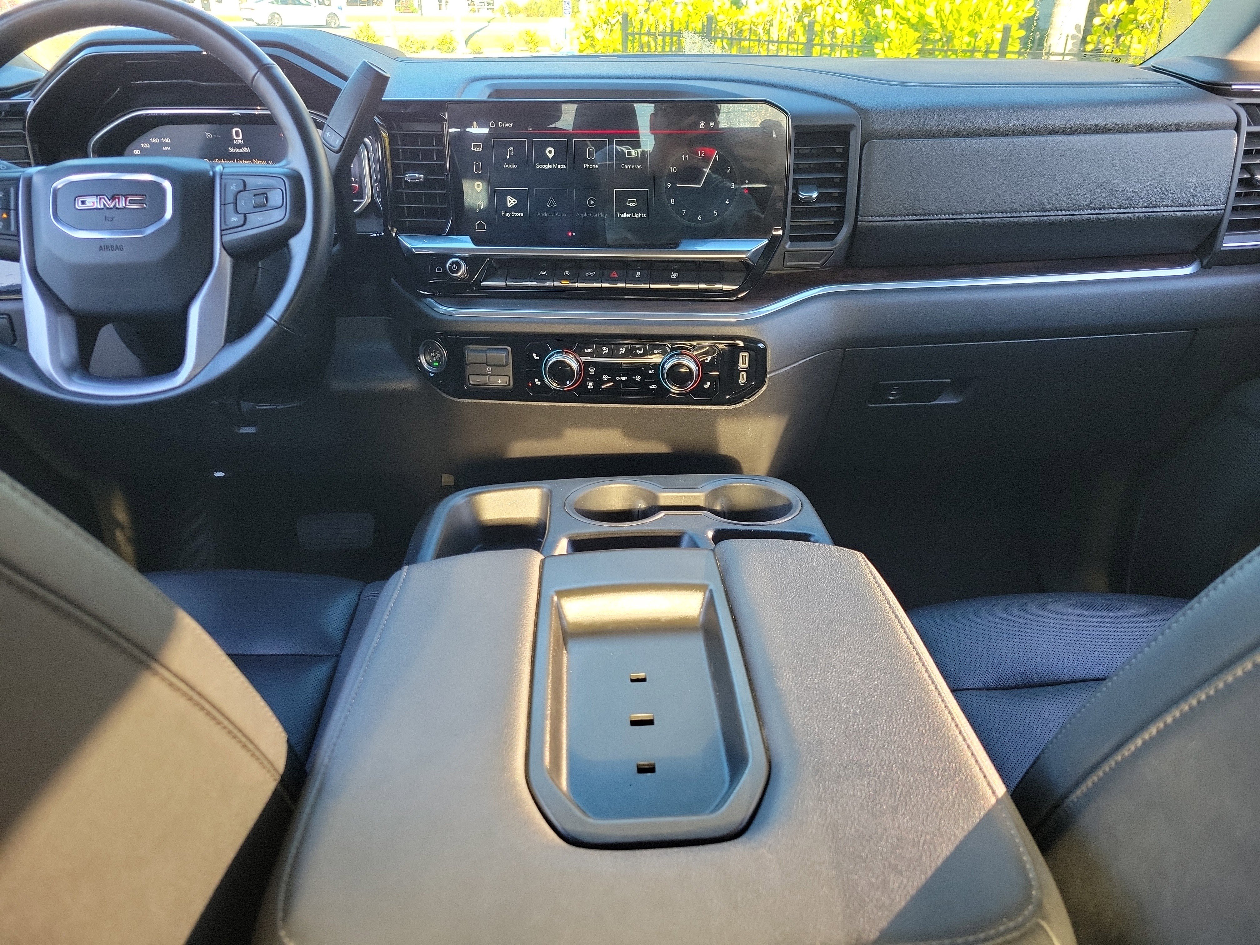 Used 2025 GMC Sierra 1500 SLT RWD image 16