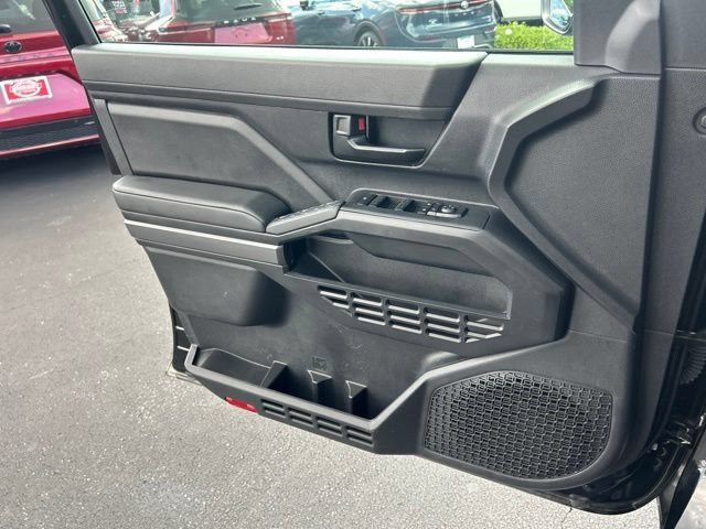 Used 2024 Toyota Tacoma SR5 AWD/4WD image 29