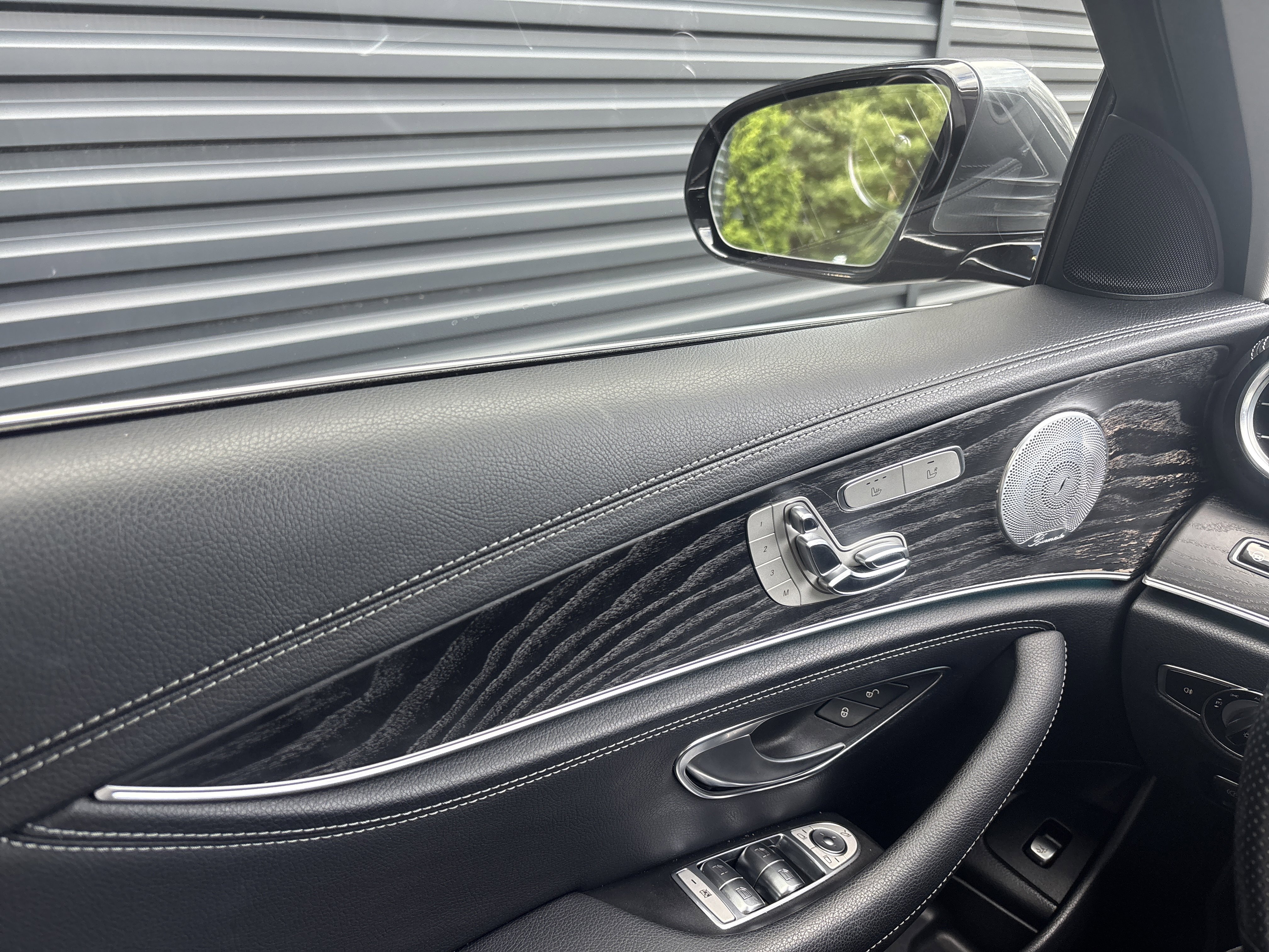 Used 2018 Mercedes-Benz E 400 4MATIC Wagon image 24