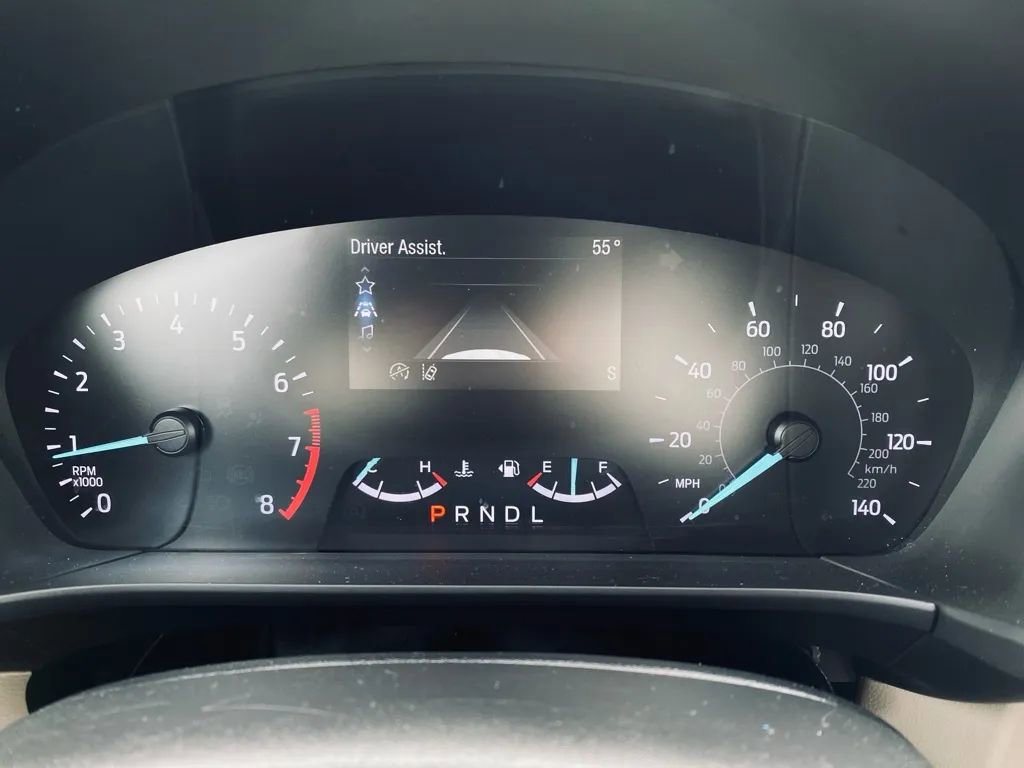 Used 2020 Ford Escape SE image 12