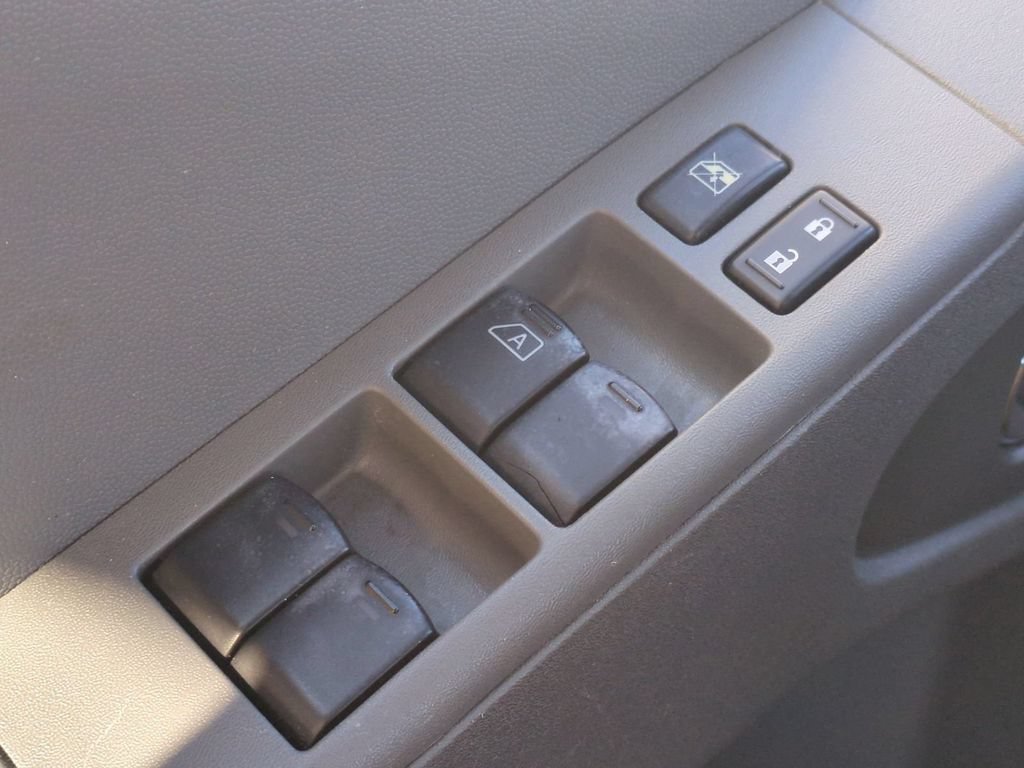 Used 2019 Nissan Frontier SV RWD image 27