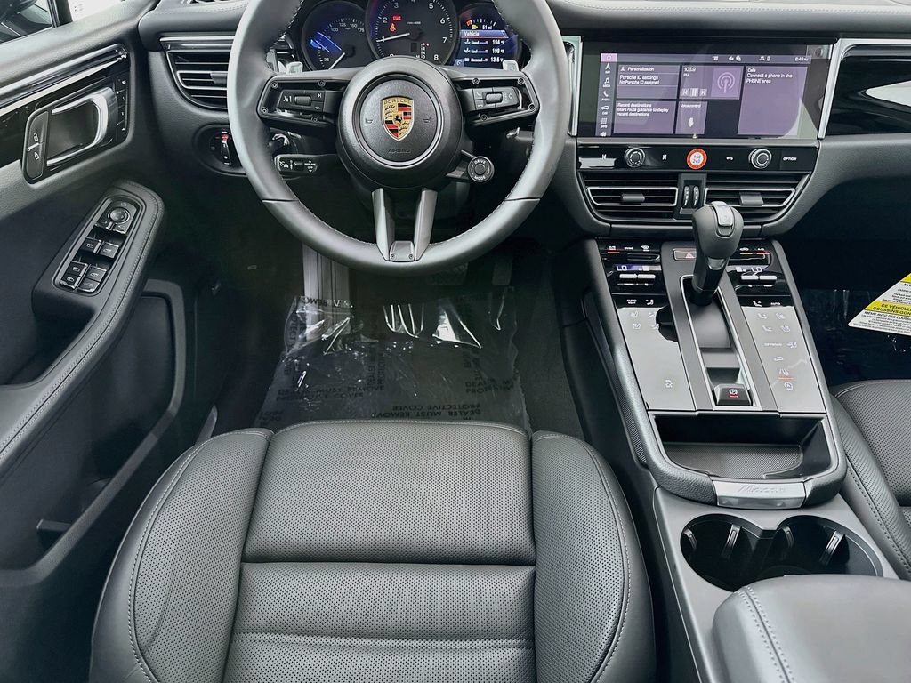 New 2026 Porsche Macan AWD/4WD image 25