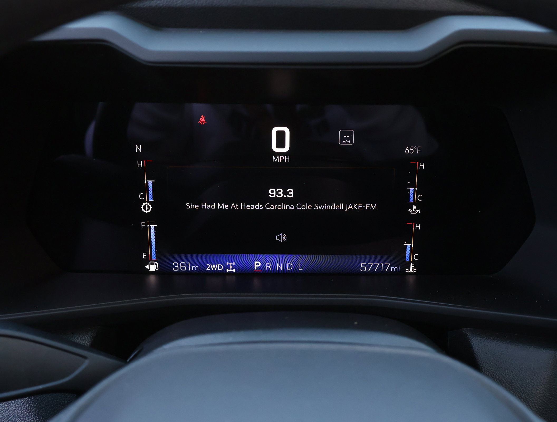 Used 2023 Chevrolet Colorado Trail Boss w/ Technology Package image 16