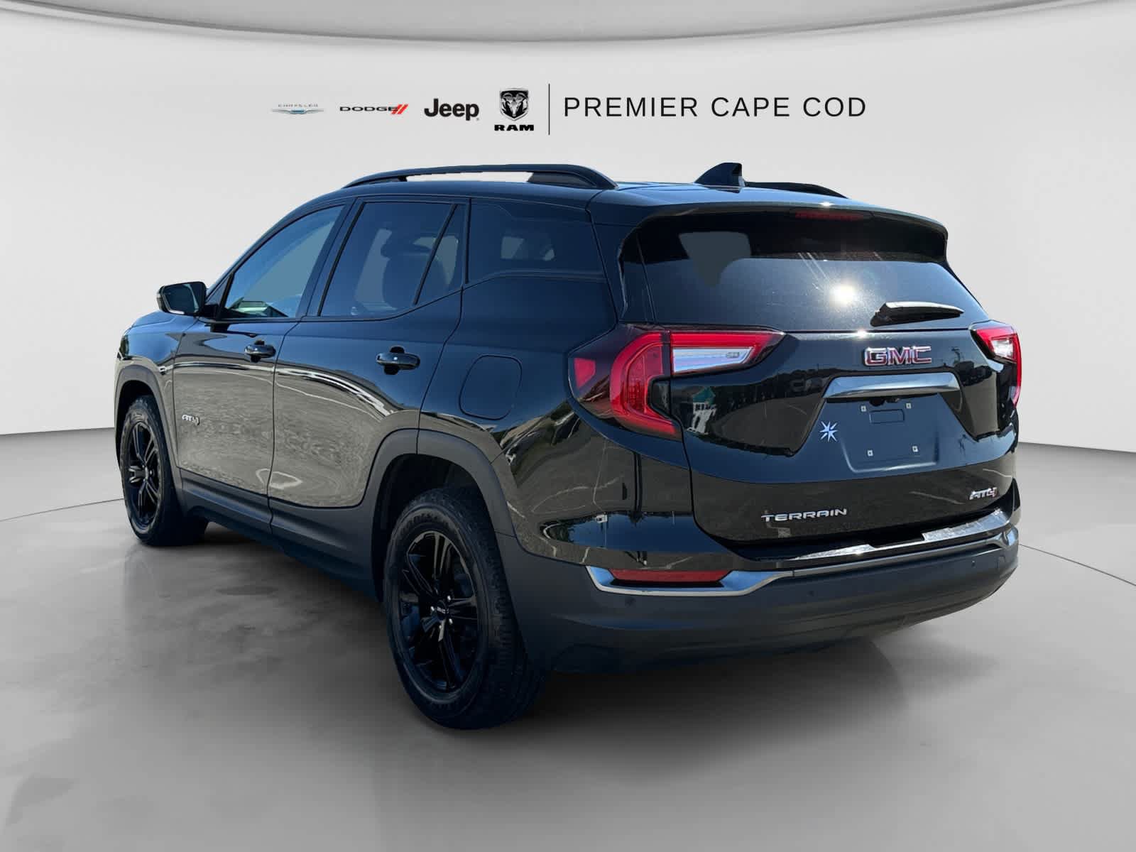Used 2023 GMC Terrain AT4 w/ Infotainment Package II AWD/4WD image 6