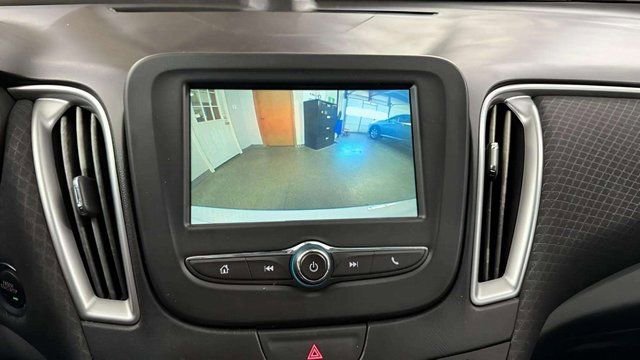 Used 2018 Chevrolet Malibu LS image 31