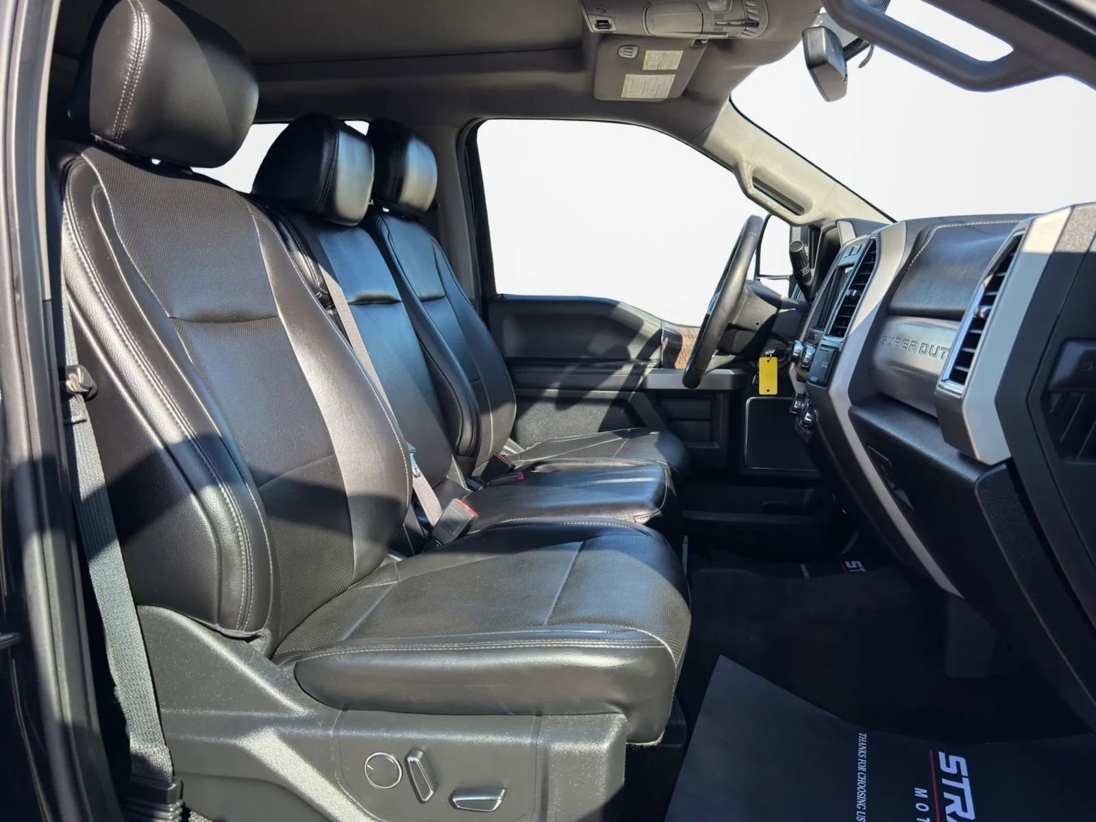Used 2018 Ford F350 Lariat w/ Camper Package AWD/4WD image 20