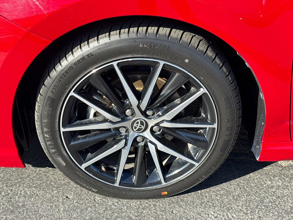 Used 2024 Toyota Camry SE w/ Audio Upgrade Package image 4