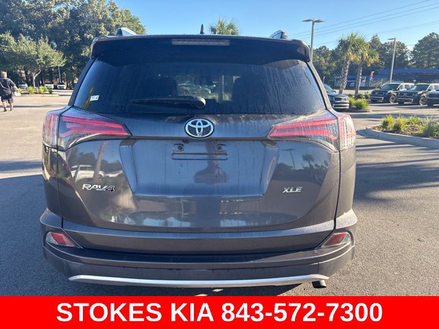 Used 2017 Toyota RAV4 XLE FWD image 6