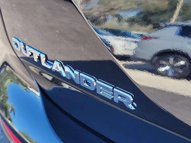New 2026 Mitsubishi Outlander SE AWD/4WD image 9
