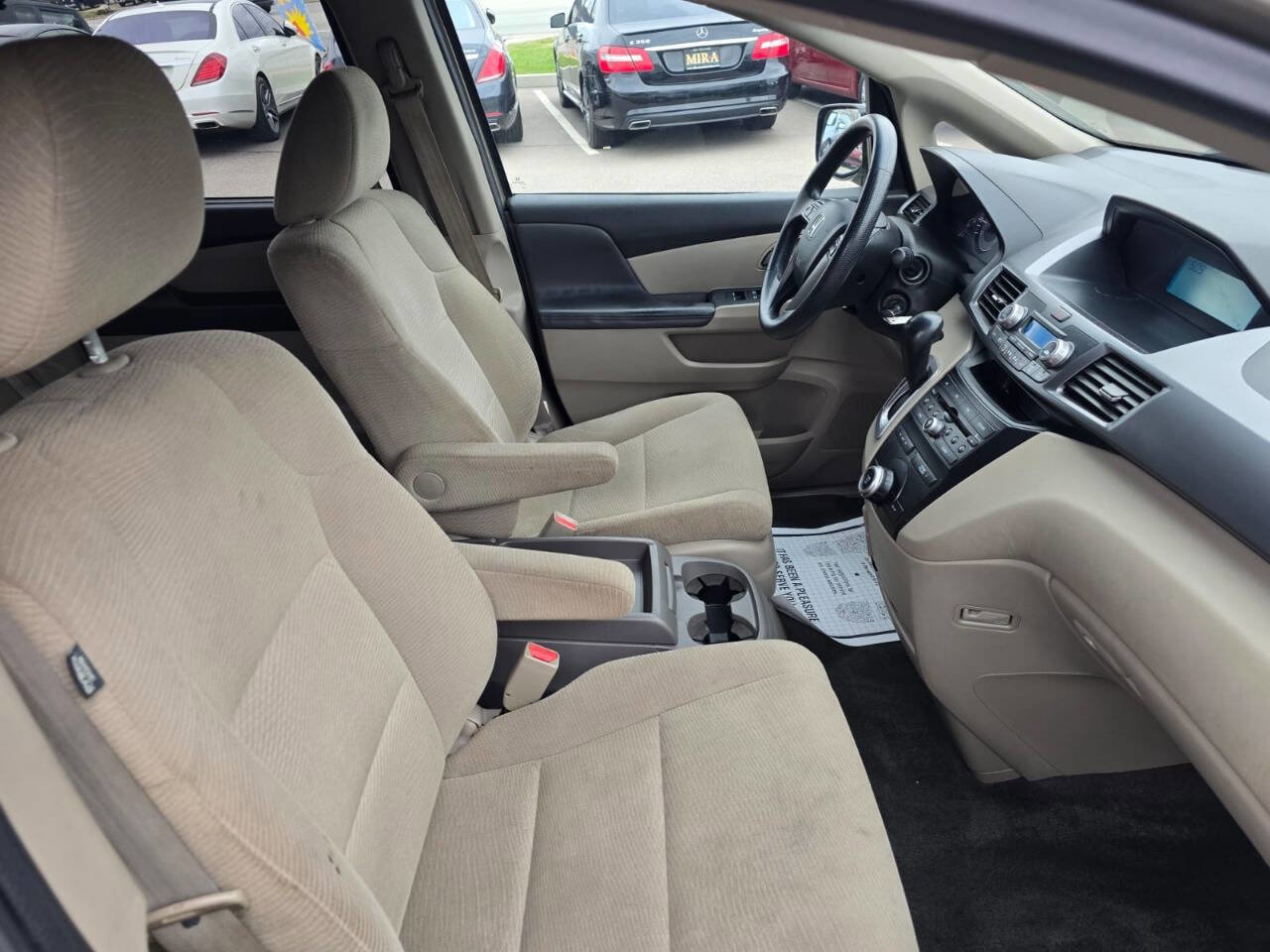 Used 2011 Honda Odyssey EX image 32