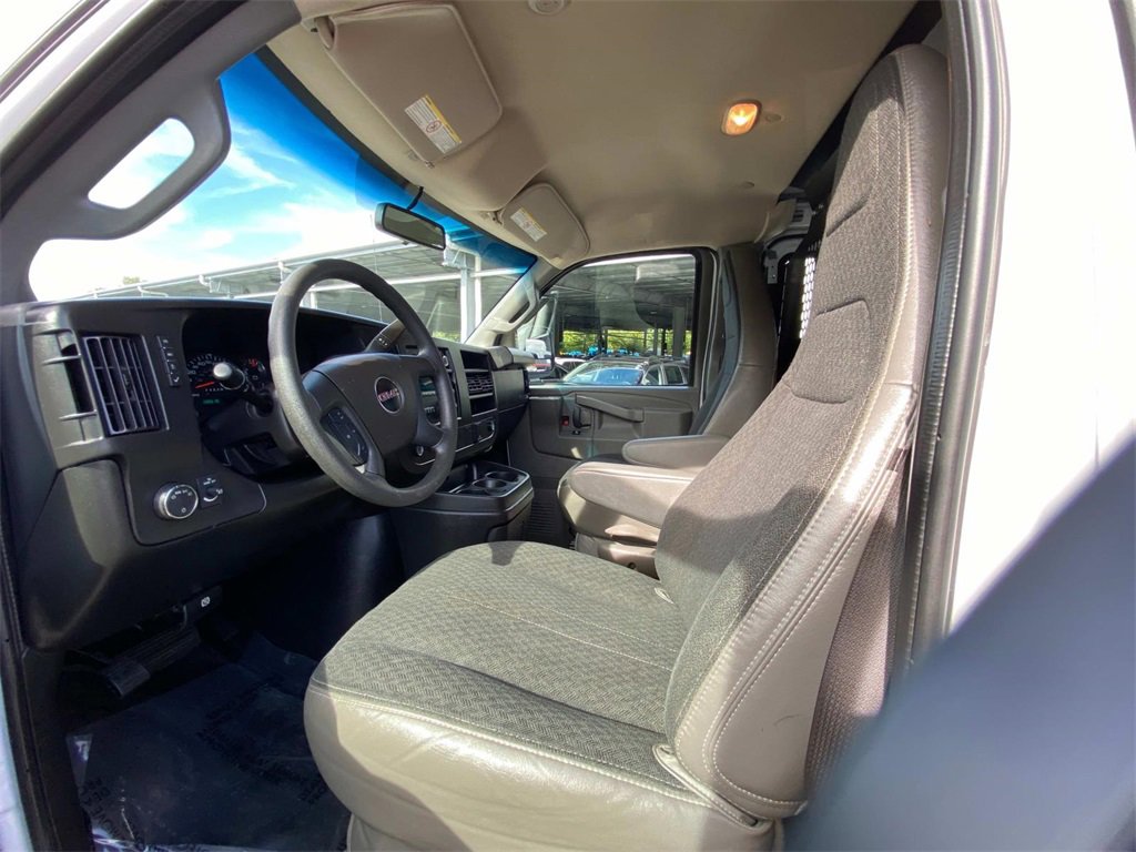 Used 2023 GMC Savana 2500 w/ Driver Convenience Package image 22