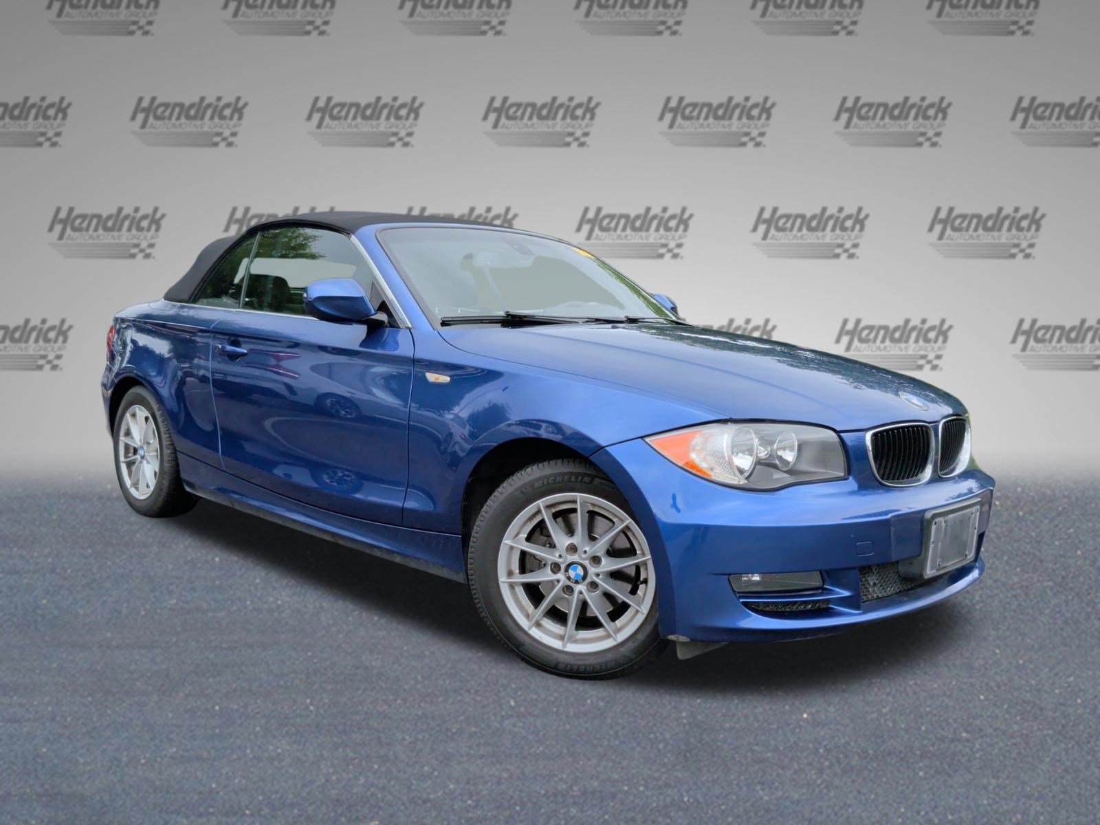 Used 2011 BMW 128i Convertible RWD image 2