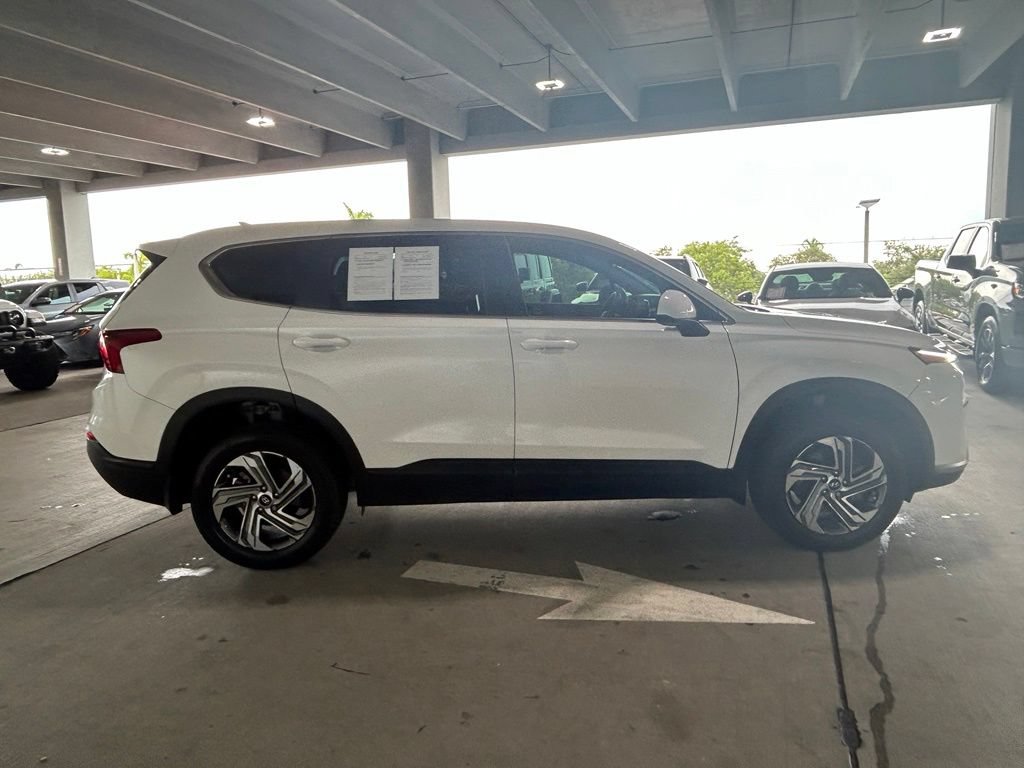Used 2023 Hyundai Santa Fe SE AWD/4WD image 6