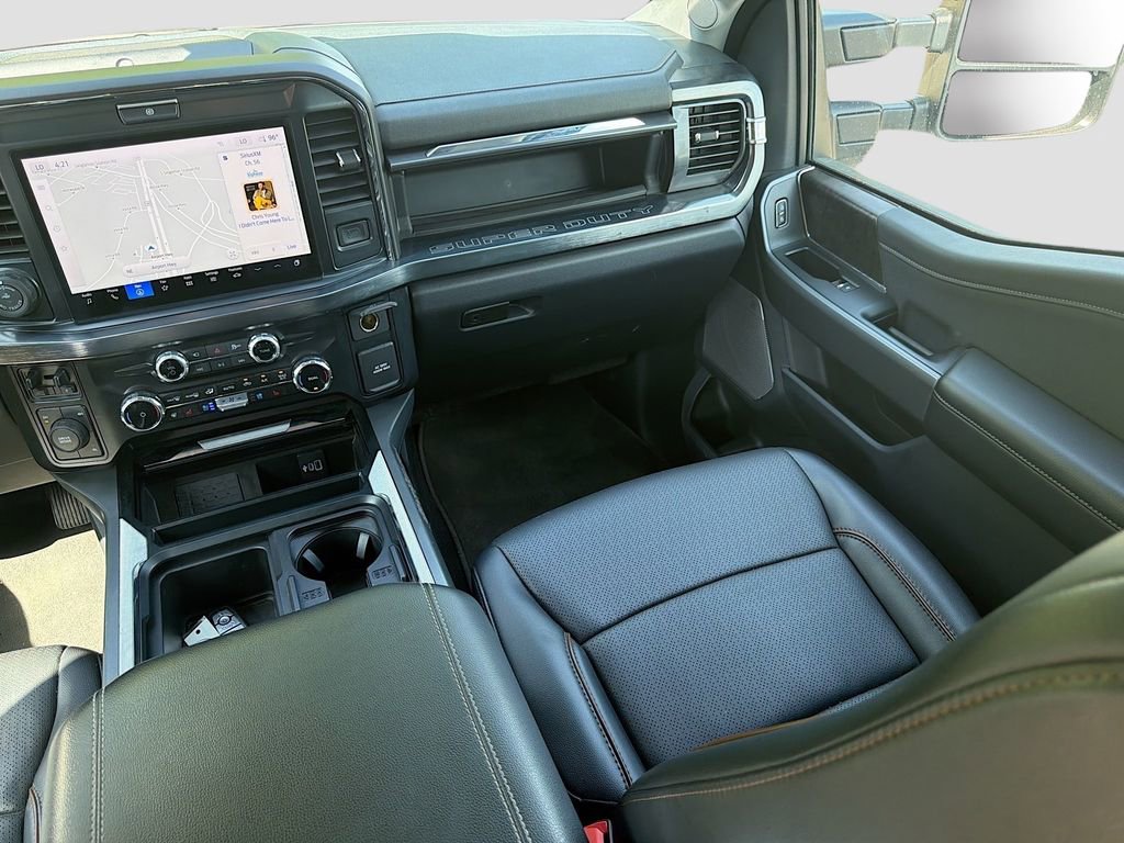 Used 2025 Ford F450 Lariat w/ Lariat Ultimate Package image 26