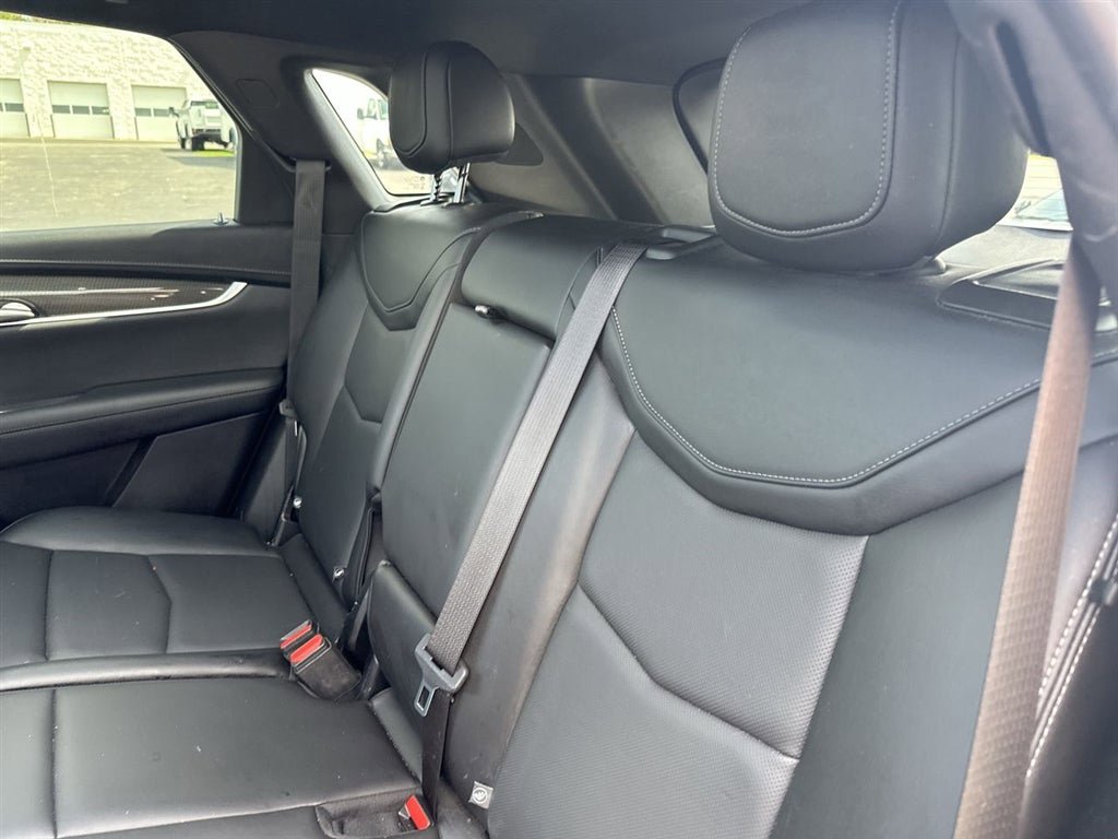 Certified 2023 Cadillac XT5 Sportv w/ LPO, Floor Liner Package AWD/4WD image 22