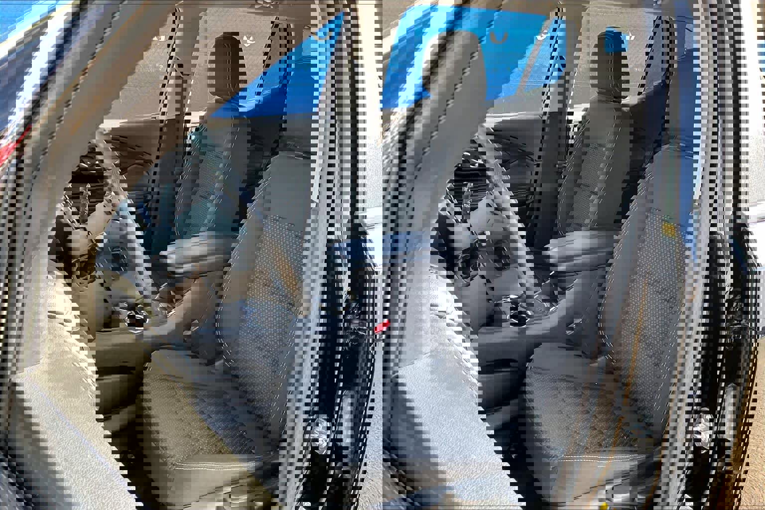 Used 2024 GMC Terrain SLE image 7