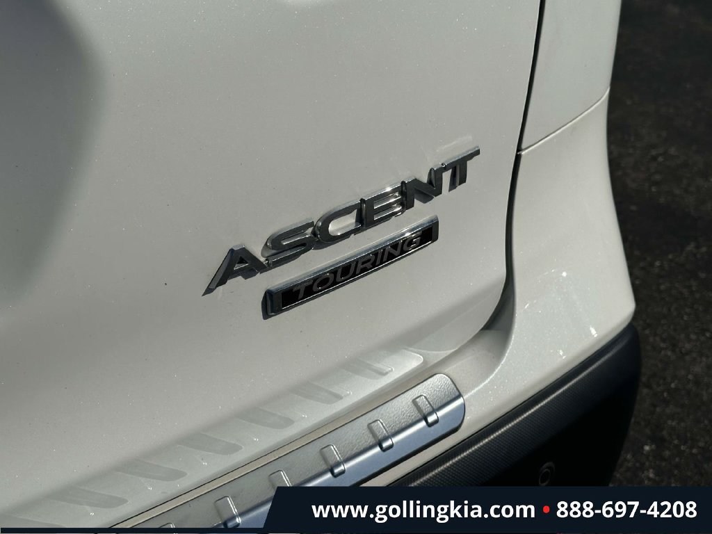 Used 2023 Subaru Ascent Touring AWD/4WD image 9
