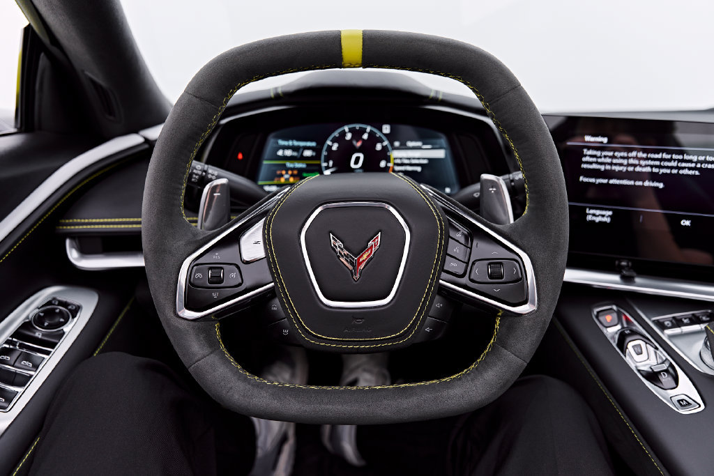 Used 2022 Chevrolet Corvette Stingray Premium Conv w/ Z51 Performance Package RWD image 60