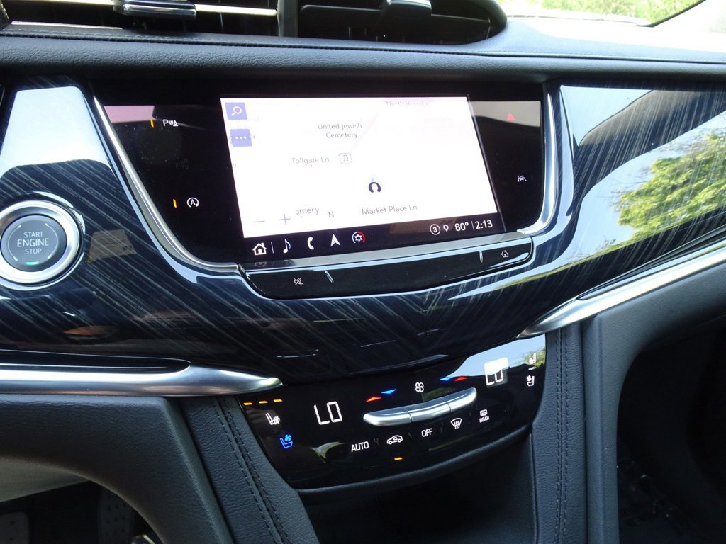 Certified 2025 Cadillac XT6 Premium Luxury w/ LPO, Floor Liner Package AWD/4WD image 16