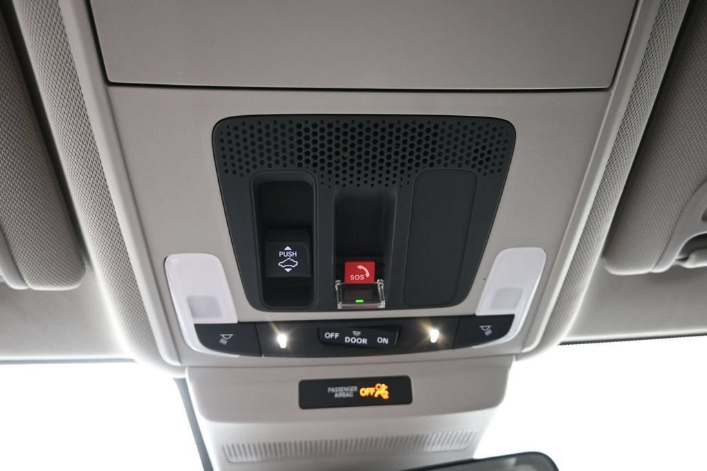 Used 2024 Honda Accord EX-L image 17