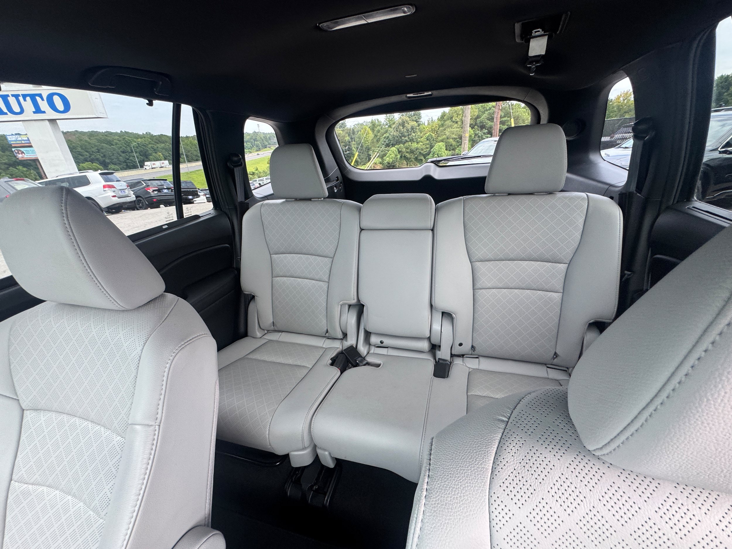 Used 2019 Honda Passport Touring image 11