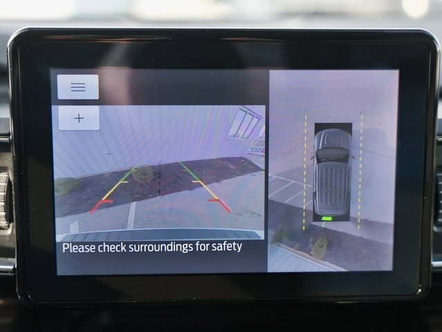 Used 2020 Ford Explorer Limited image 21