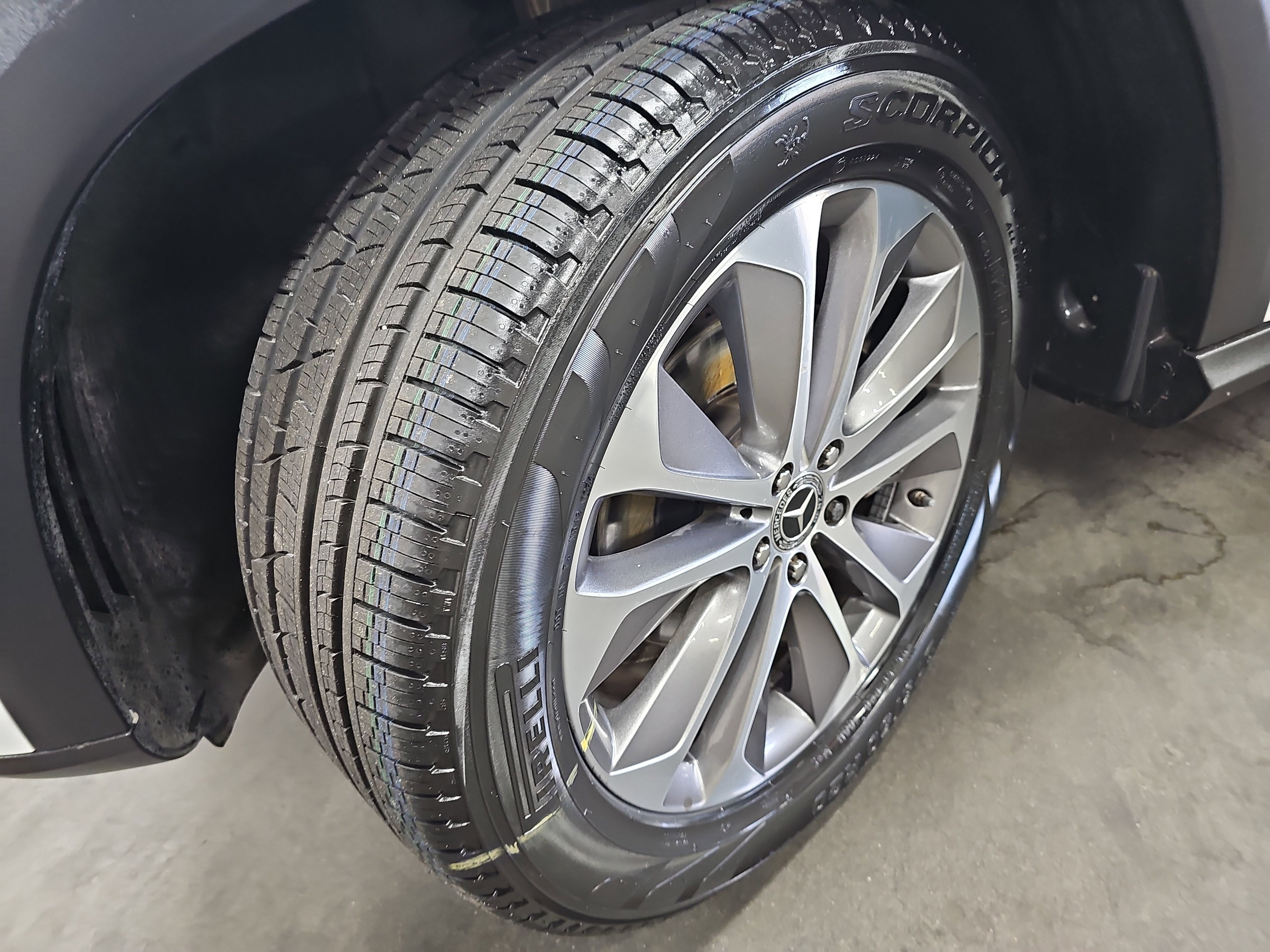 Certified 2020 Mercedes-Benz GLE 350 4MATIC image 34