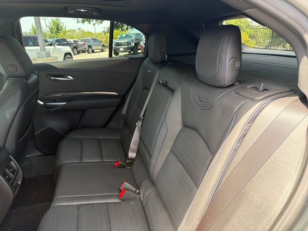 Certified 2024 Cadillac XT4 Sport AWD/4WD image 36