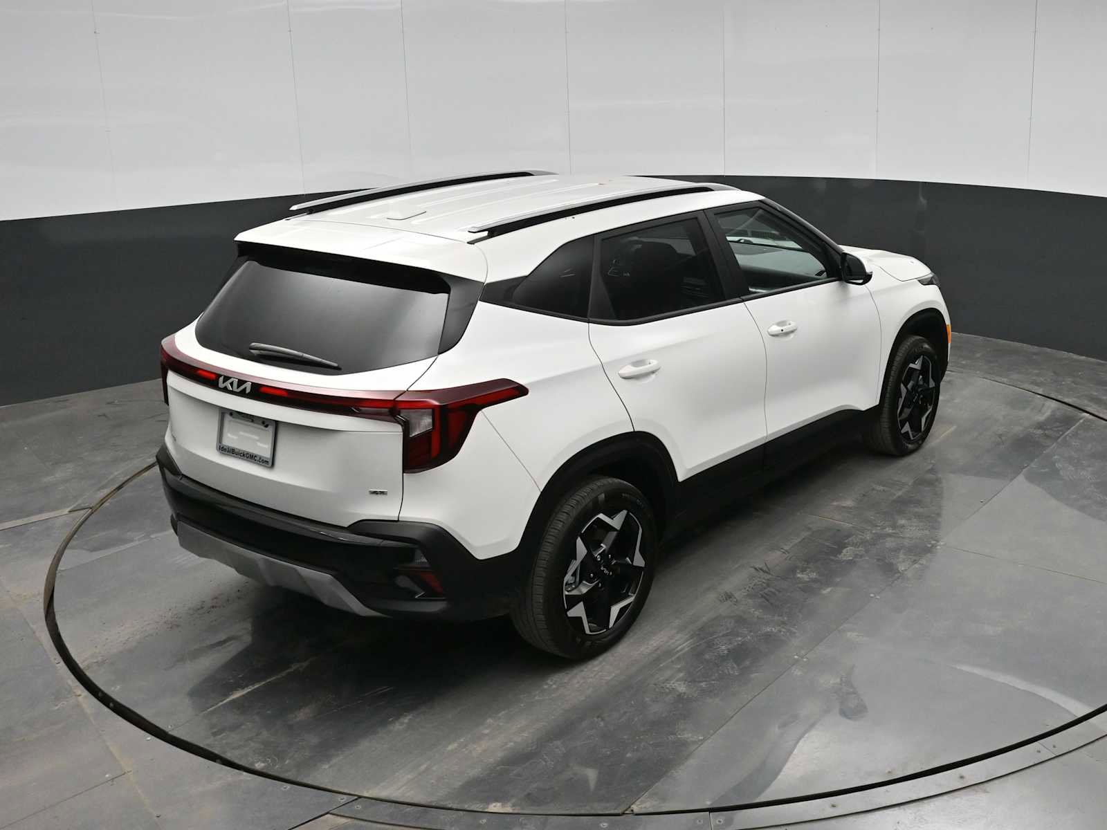 Used 2025 Kia Seltos S image 27