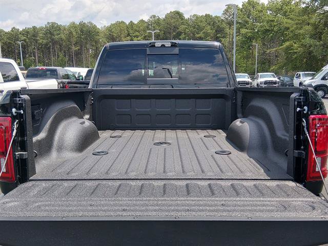 New 2026 RAM 2500 Laramie w/ Night Edition AWD/4WD image 6