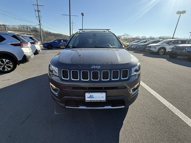 Used 2018 Jeep Compass Limited w/ Navigation Group image 3