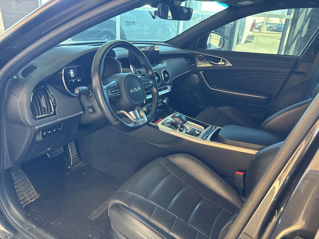 Certified 2022 Kia Stinger GT2 image 19