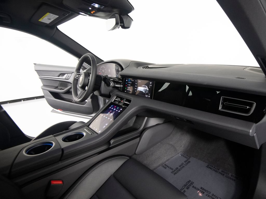 New 2026 Porsche Taycan AWD/4WD image 30