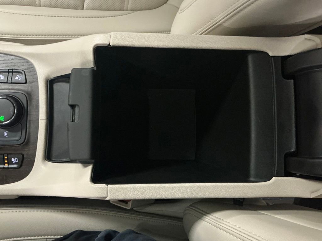 Certified 2022 GMC Acadia Denali w/ Denali Technology Package image 25