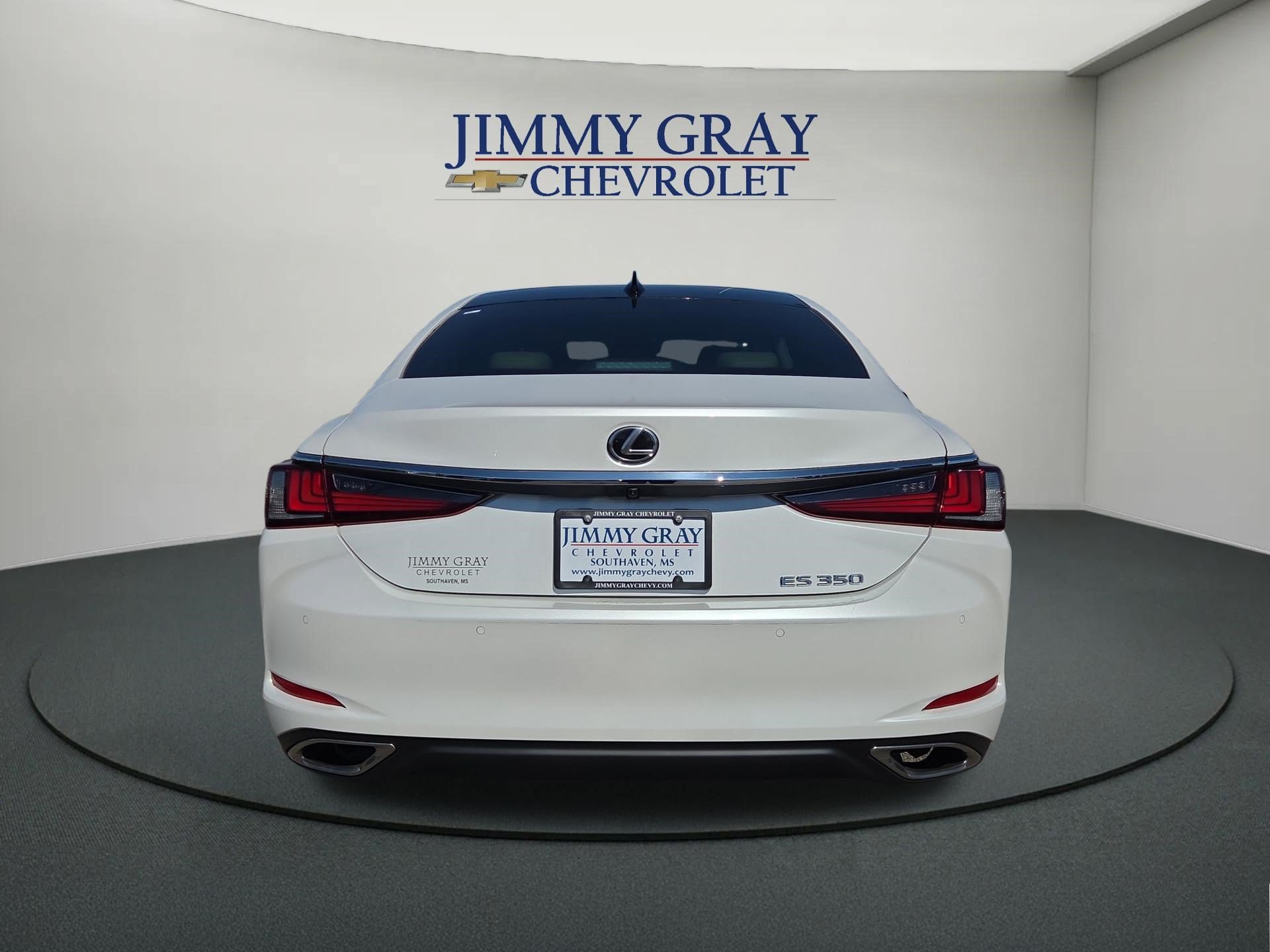 Used 2024 Lexus ES 350 w/ Technology Package FWD image 4