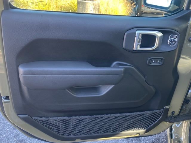 New 2025 Jeep Wrangler Sport S image 12