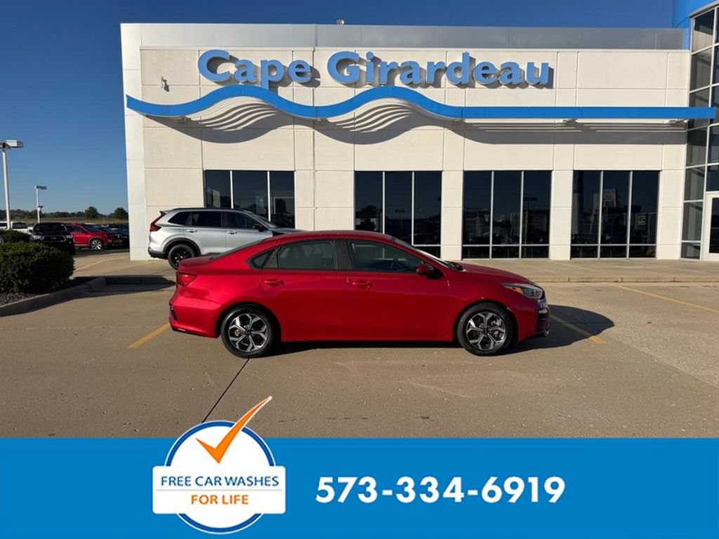 Used 2019 Kia Forte LXS FWD image 1