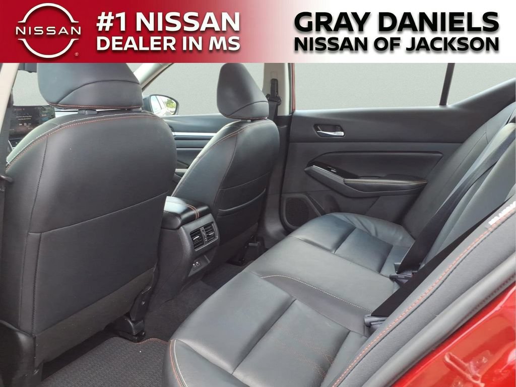 Certified 2024 Nissan Altima 2.0 SR FWD image 28