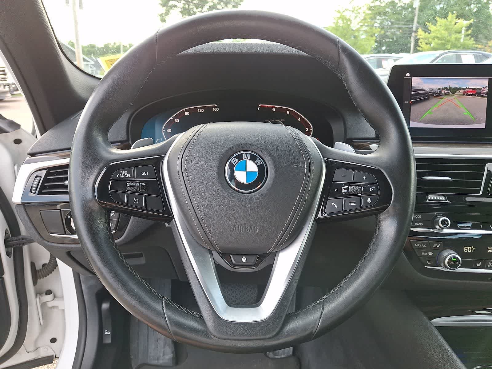 Used 2020 BMW 530i xDrive w/ Convenience Package AWD/4WD image 18