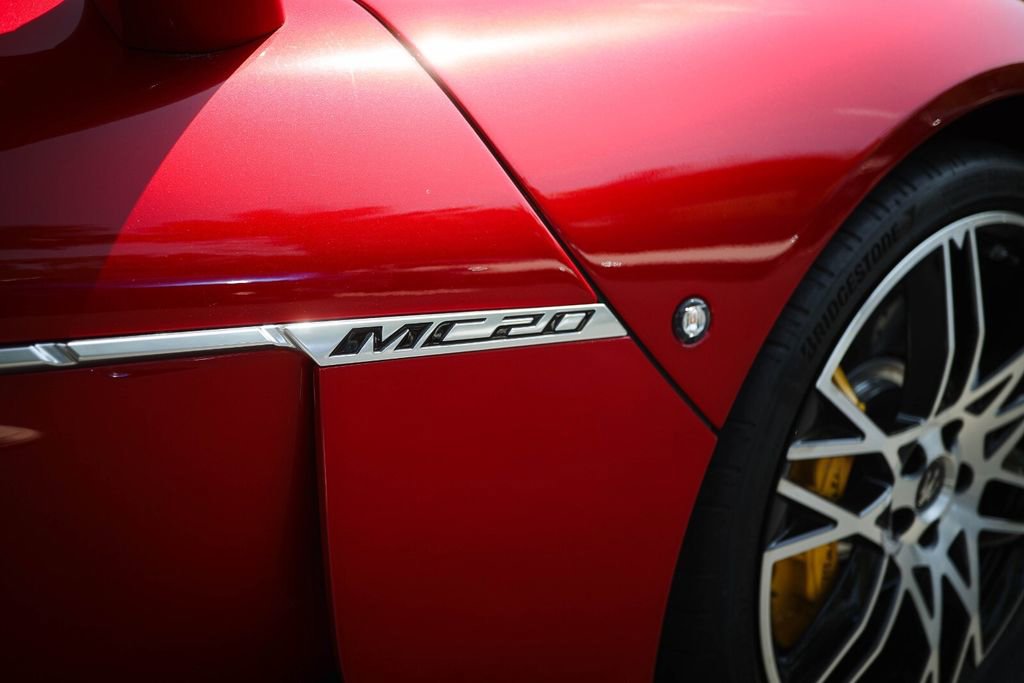 Used 2024 Maserati MC20 Cielo RWD image 17
