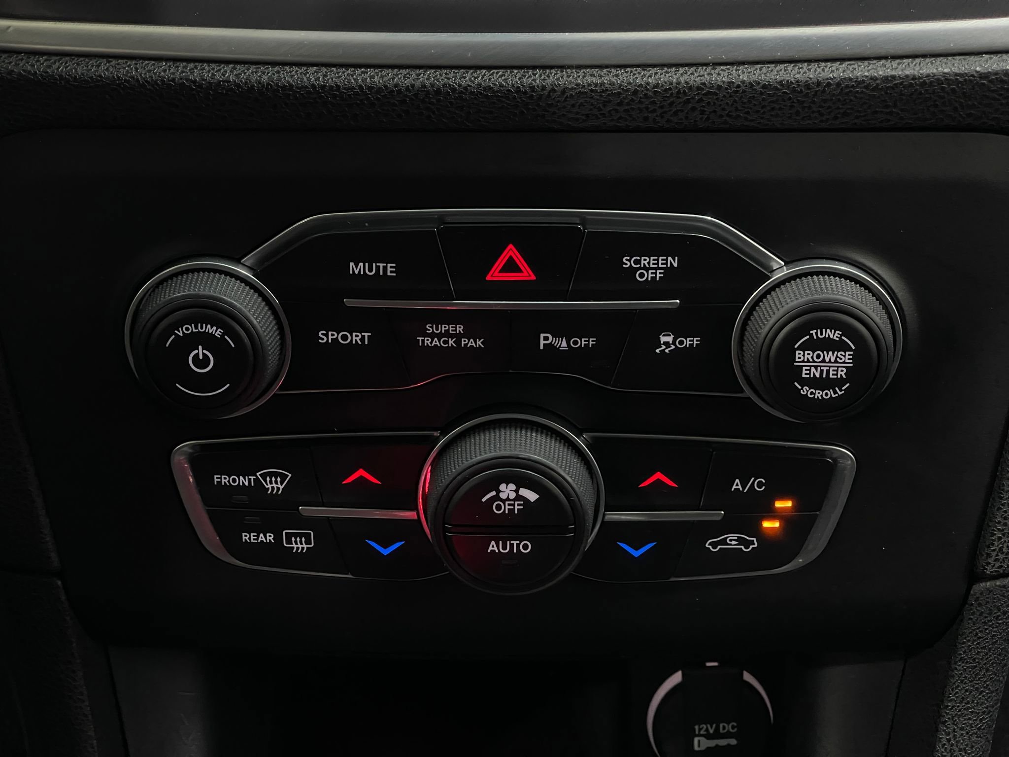 Used 2020 Dodge Charger GT w/ Driver Convenience Group image 24