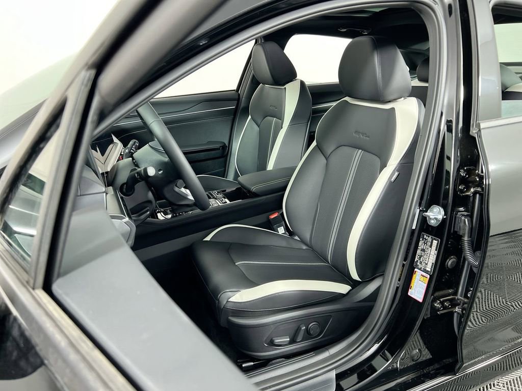 New 2026 Kia K5 GT-Line image 14