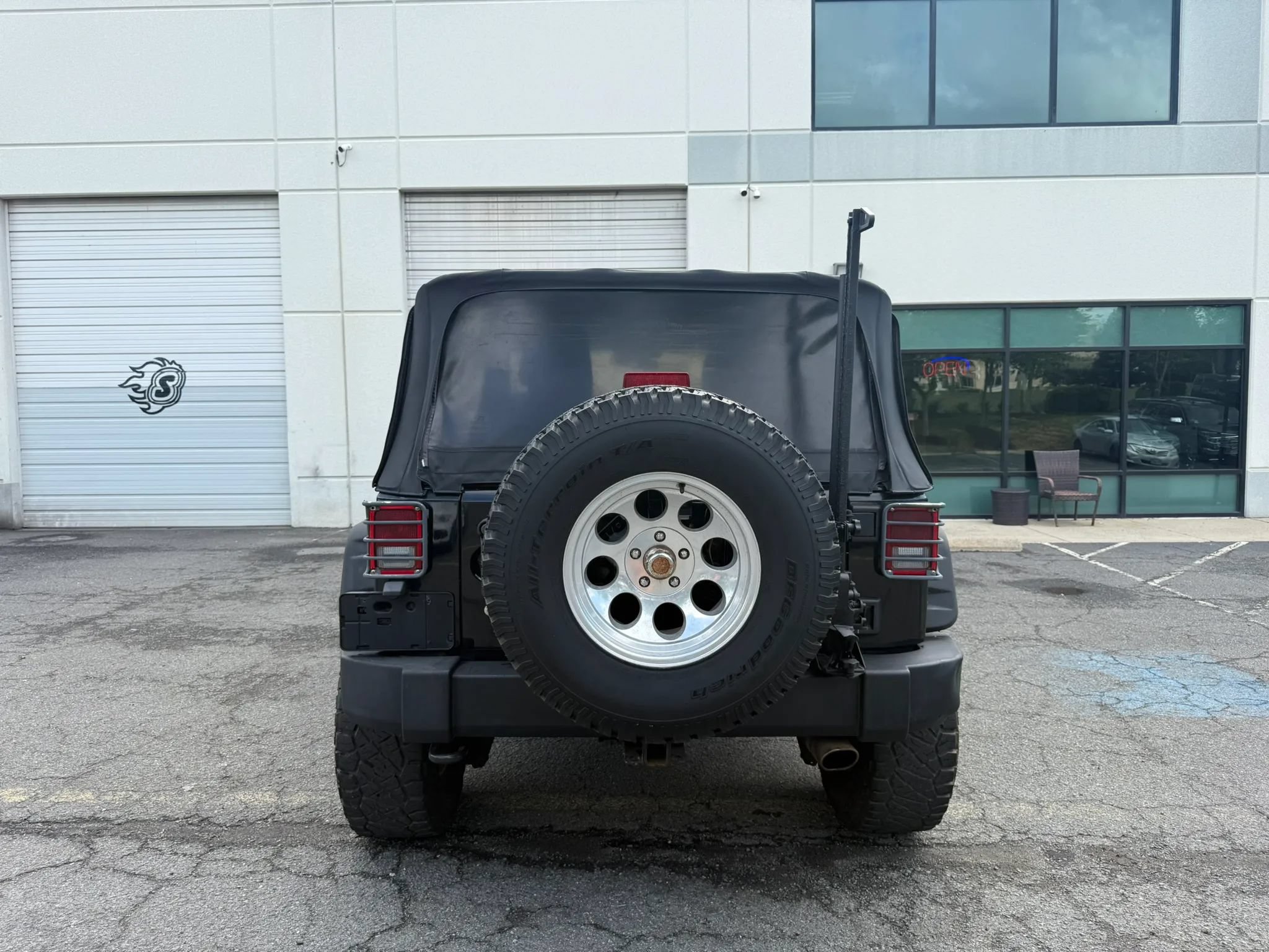 Used 2012 Jeep Wrangler Sport w/ Trailer Tow Group AWD/4WD image 12
