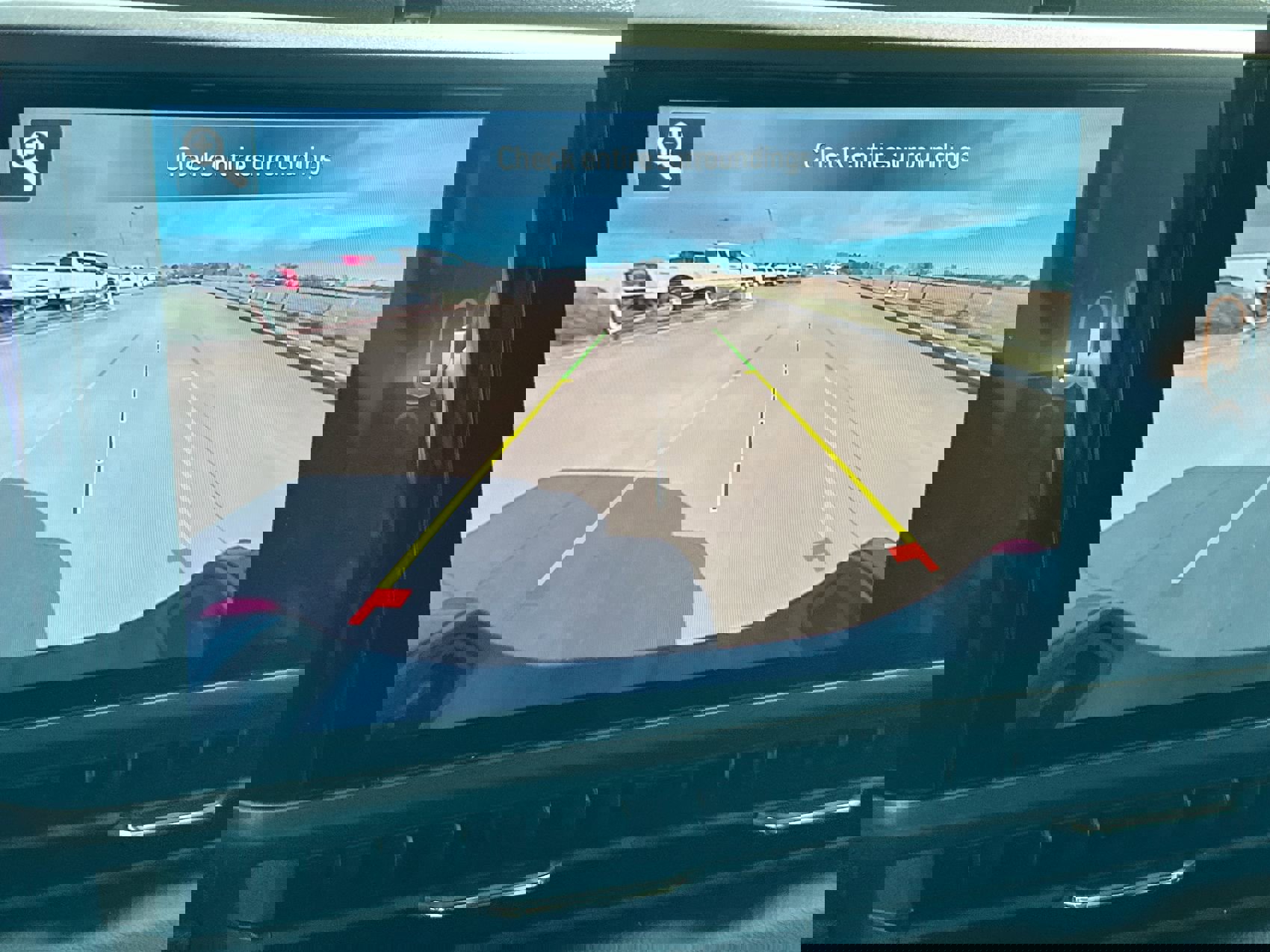 Used 2024 Jeep Gladiator Rubicon w/ Safety Group image 17